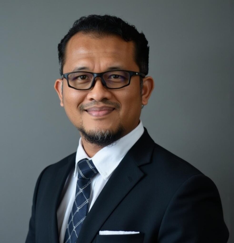 Dr Mohd Fadhli Bin Miskon